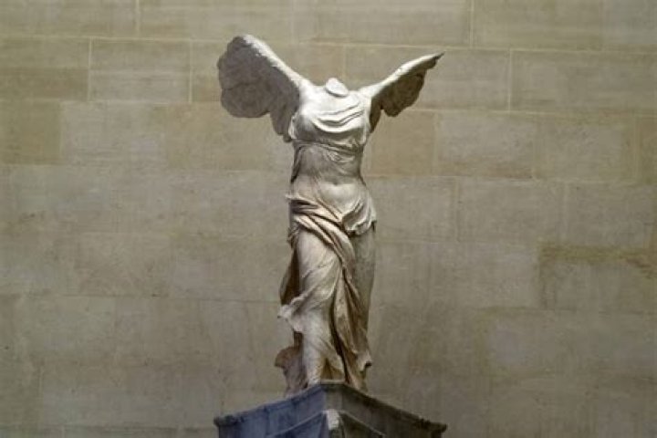 30 Famous Statues And Sculptures From Around The World