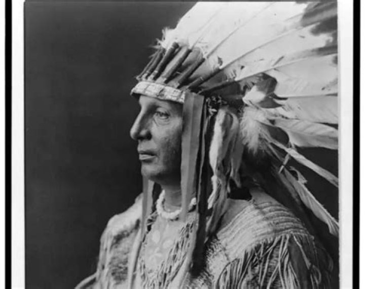 44 Native American Pictures Taken By Edward Curtis In The Early 1900s