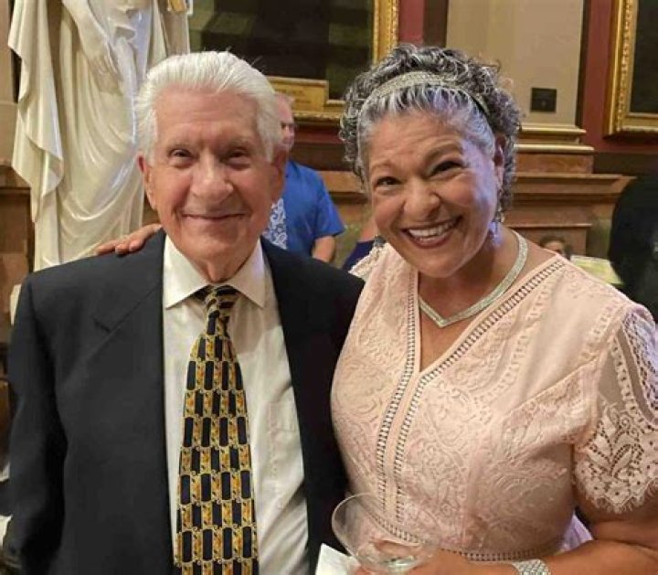 Antonella Nester’s Marriage, Retirement Plans, and Cancer – Celebsgraphy