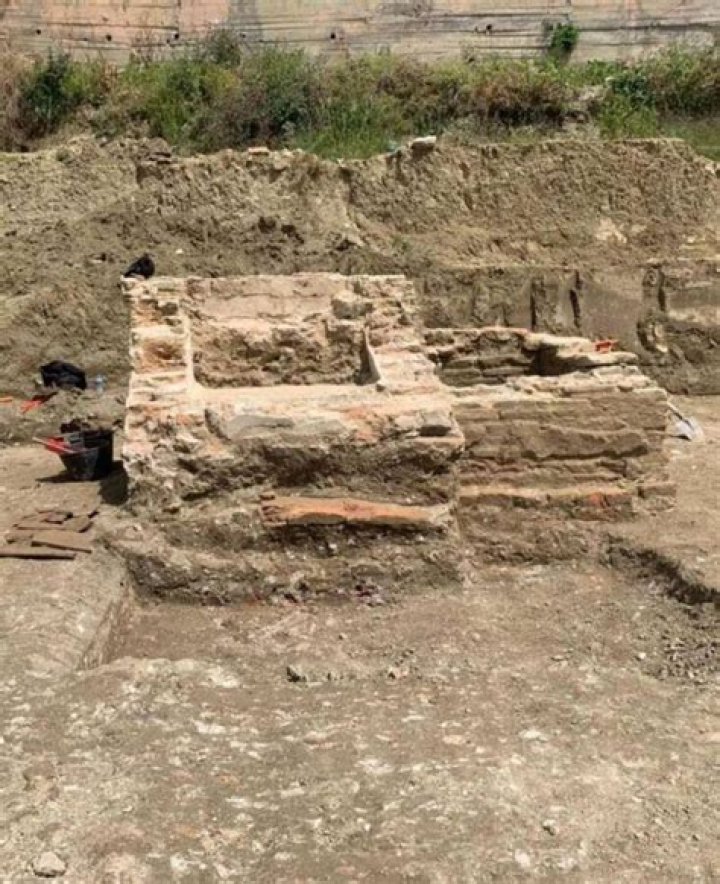 Archaeologists Find A Roman Villa With An Indoor Pool In Albania