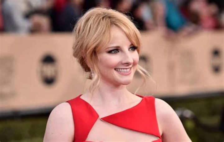 Bernadette Banner Age | Wiki, Net worth, Bio, Height, Boyfriend?