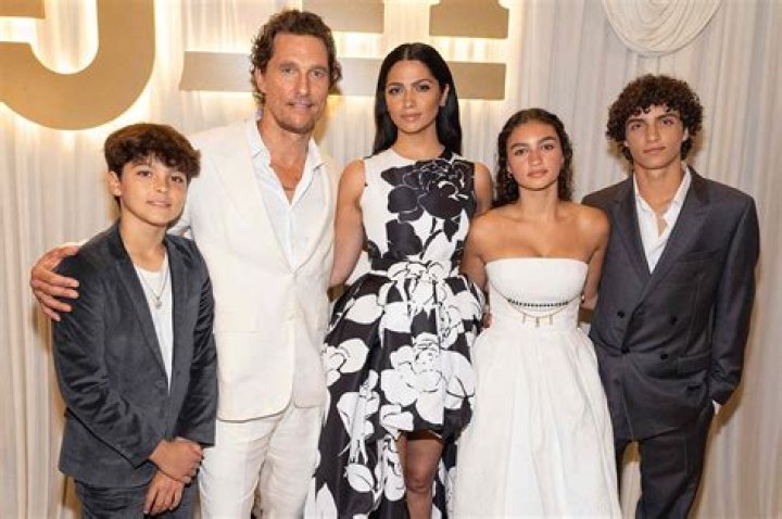 Cole Alves Age | Wiki, Net worth, Bio, Height, Girlfriend?