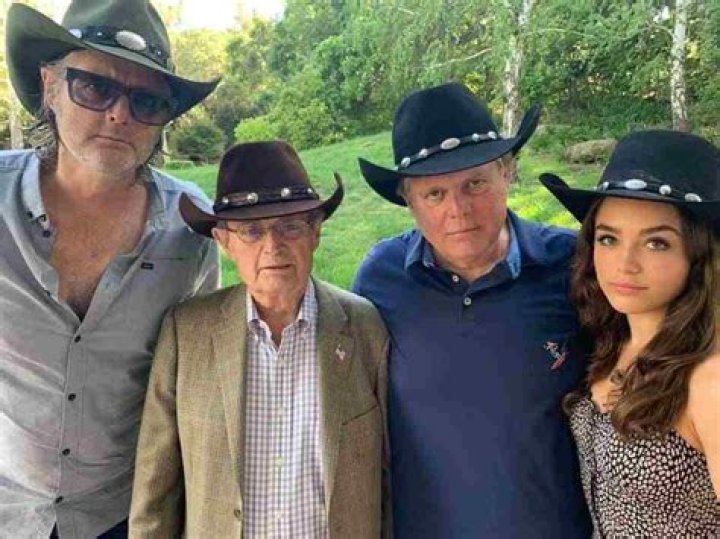 David McCallum Children: Val McCallum, Sophie, Jason, Paul and Peter