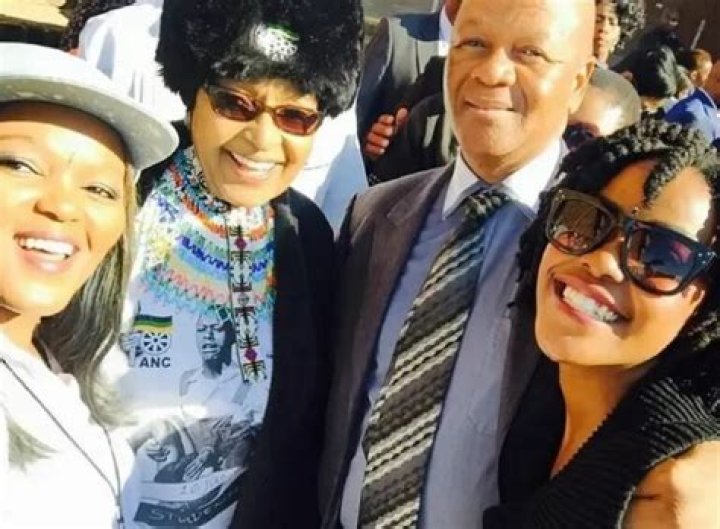 DBN Gogo Age, Birthday, Wiki, Biography, Parents, Husband, Boyfriend, Height, Net Worth & More