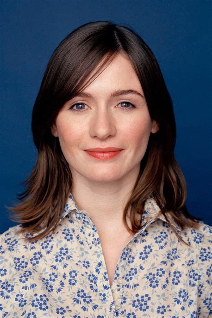Emily Mortimer – Celebsgraphy