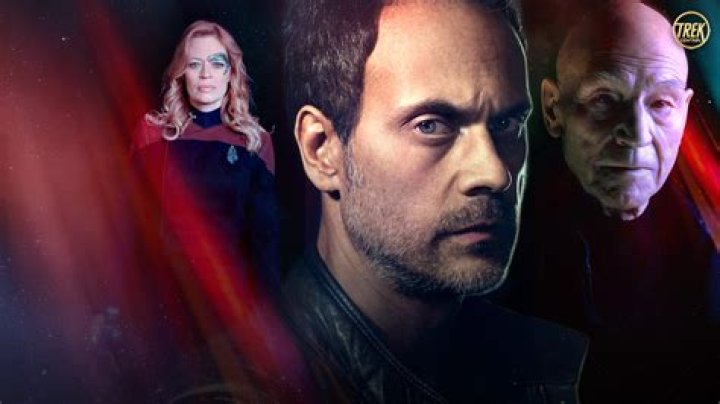 How tall is Todd Stashwick