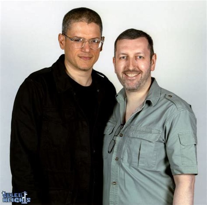 How tall is Wentworth Miller