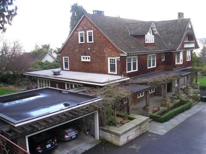 Inside Kurt Cobain's House Where He Spent His Final Days