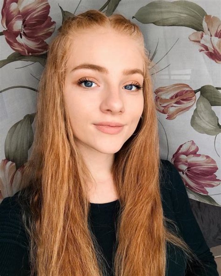 Julia Adamenko – Celebsgraphy
