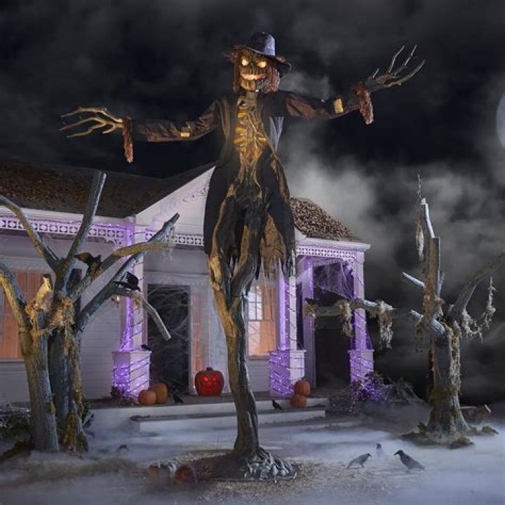 Man's Halloween Decor So Gruesome That Neighbors Called Police