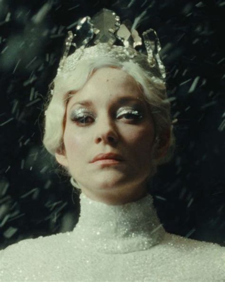 Marion Cotillard – Celebsgraphy