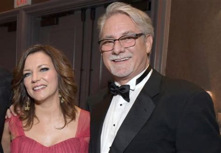 Martina McBride Net Worth, Bio, Wiki, Age, Height, Zodiac, Relationships, Children & Filmography