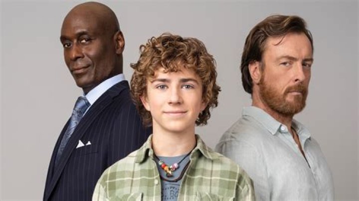 Toby Jones – Celebsgraphy