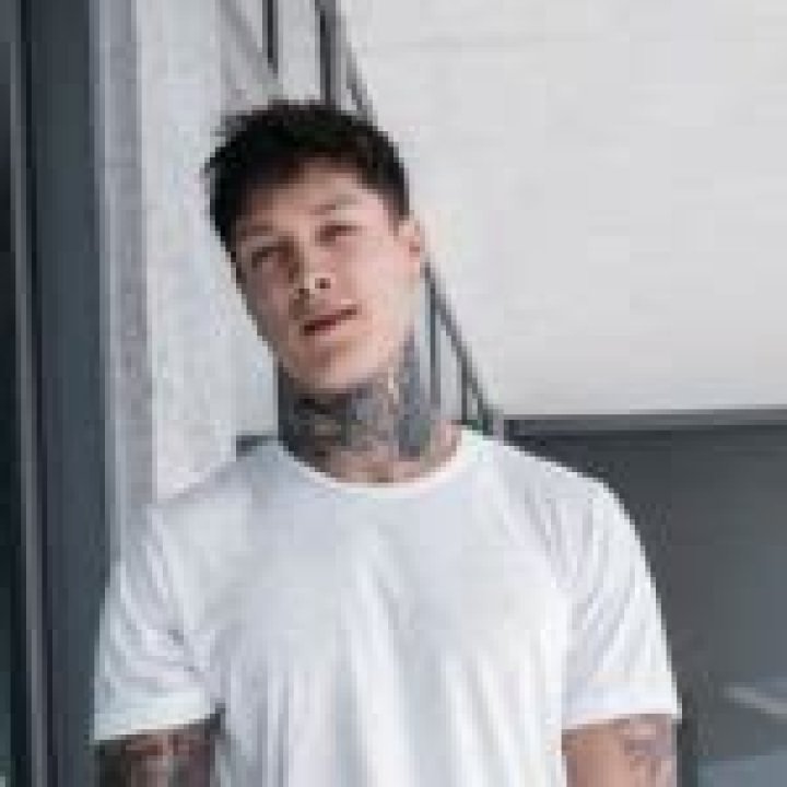 Travis Cure Bio | Age, Wiki, Net worth, Height, Girlfriend, Married, Model|