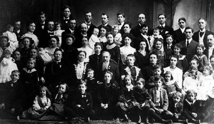 Valentina Vassilyev, History's Most Prolific Mother With 69 Children
