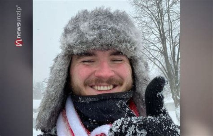 Who is Jschlatt? Wiki, Biography, Height, Weight, Age, Parents, Net Worth & More
