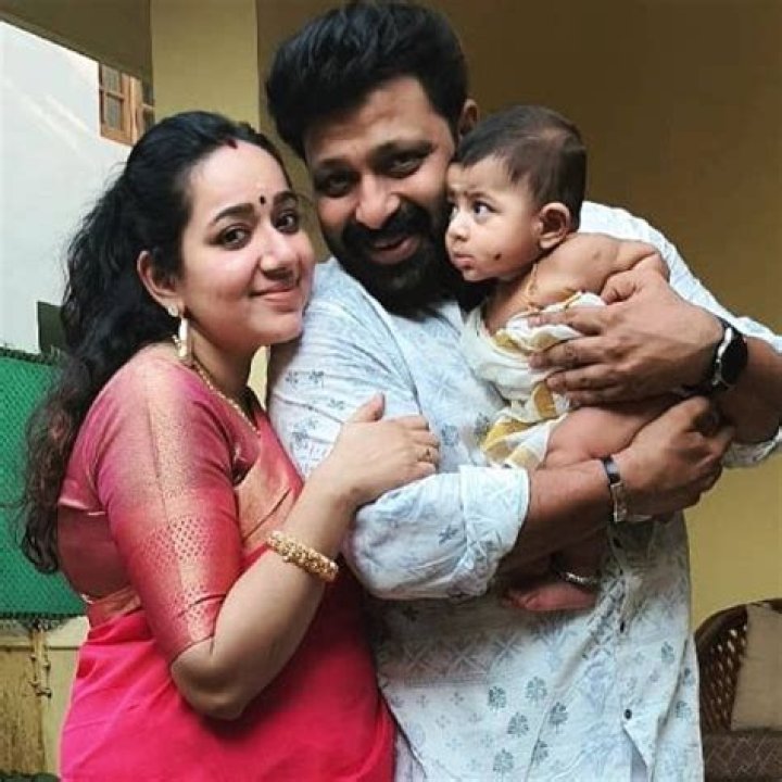 Who is Tosh Christy? Wiki, Biography & Facts About Chandra Lakshman's Husband