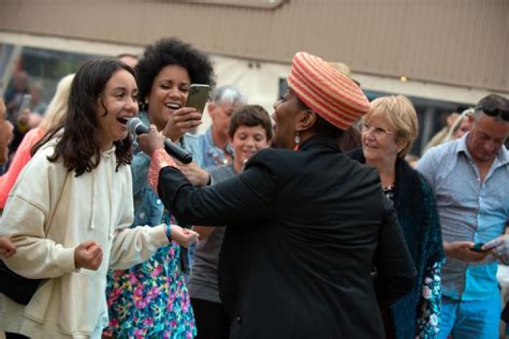 Zouk Machine Chanteuse Morte